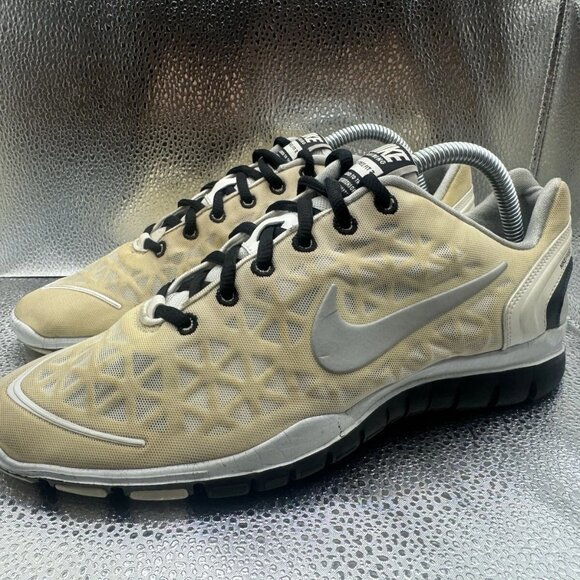 🚀 Nike Training Free Fit 2 Woman Size‎ 9.5 White Running Shoes - Picture 3 of 11